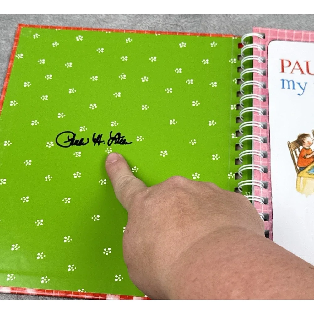 Paula Deen's‎ 